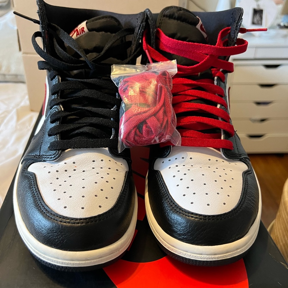 Air Jordan 1 Gym Red